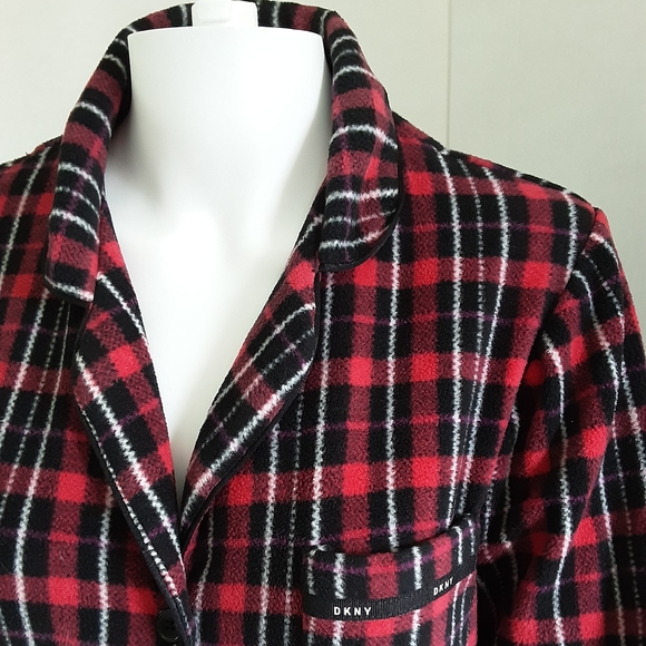 DKNY Red Plaid Long Sleeve Plush Shirt Sz M - Picture 2 of 9